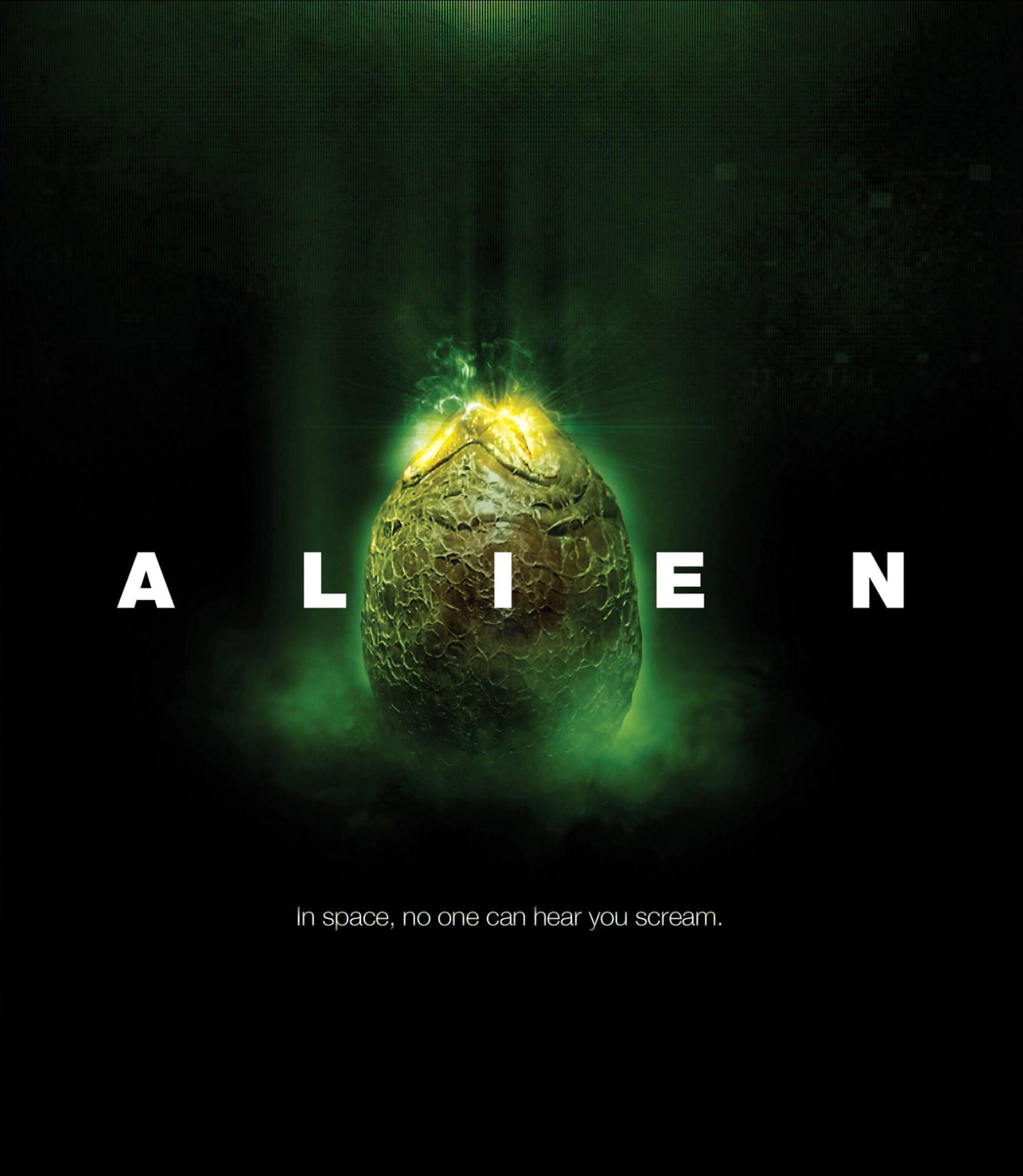 Filmplakat zum Sci-Fi-Horrorfilm ALIEN: Vor fast schwarzem Hintergrund schwebt in der Mitte ein grün-gelbliches eiförmiges Gebilde. Darüber verläuft der Filmtitel.Darunter steht auf Englisch: "In space, no one can hear you scream" (Deutsch: Im Weltall kann dich niemand schreien hören.)